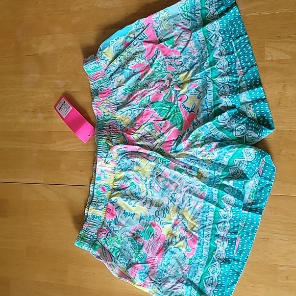 Lilly Pulitzer Katia Shorts - Picture 1 of 11